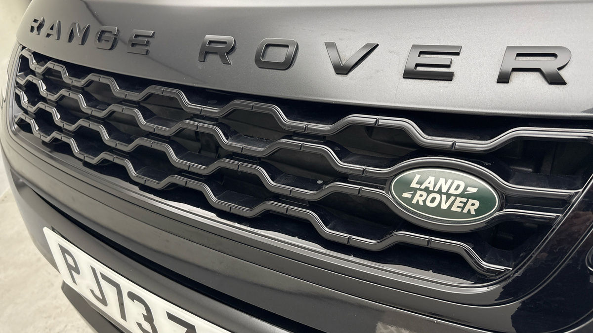 Land Rover Range Rover Evoque Image 24
