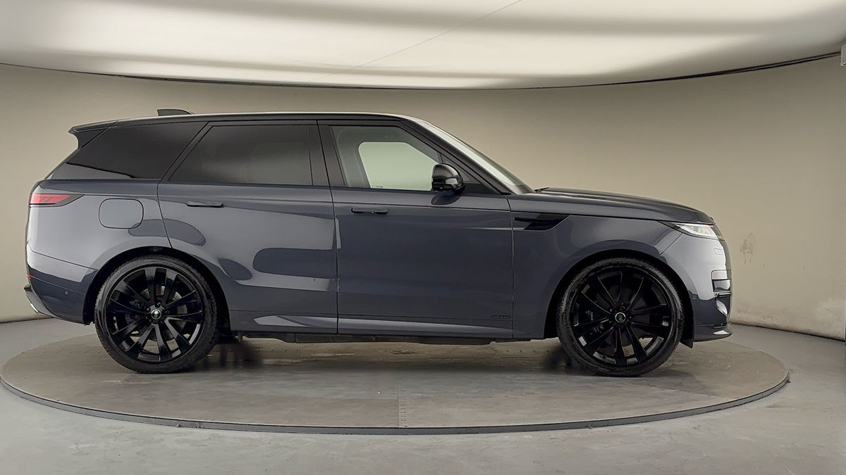 Land Rover Range Rover Sport Image 16