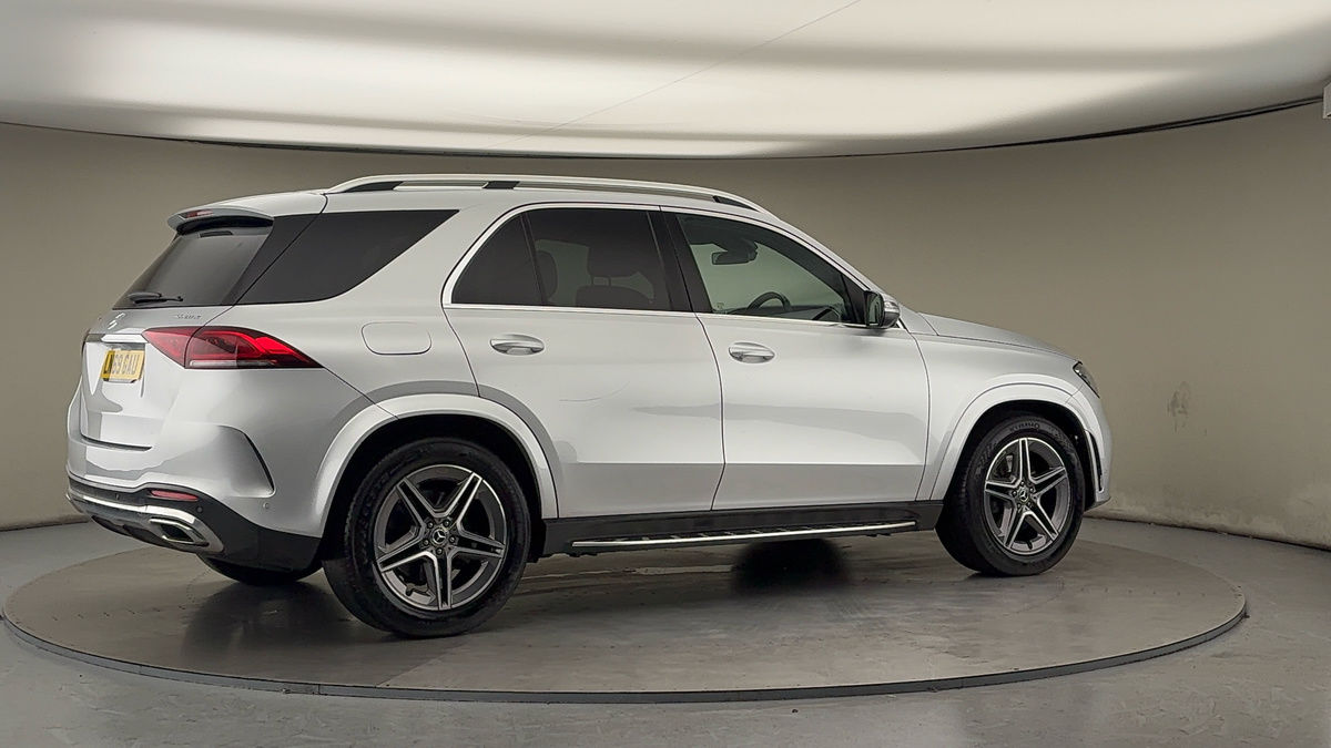 More views of Mercedes-Benz GLE