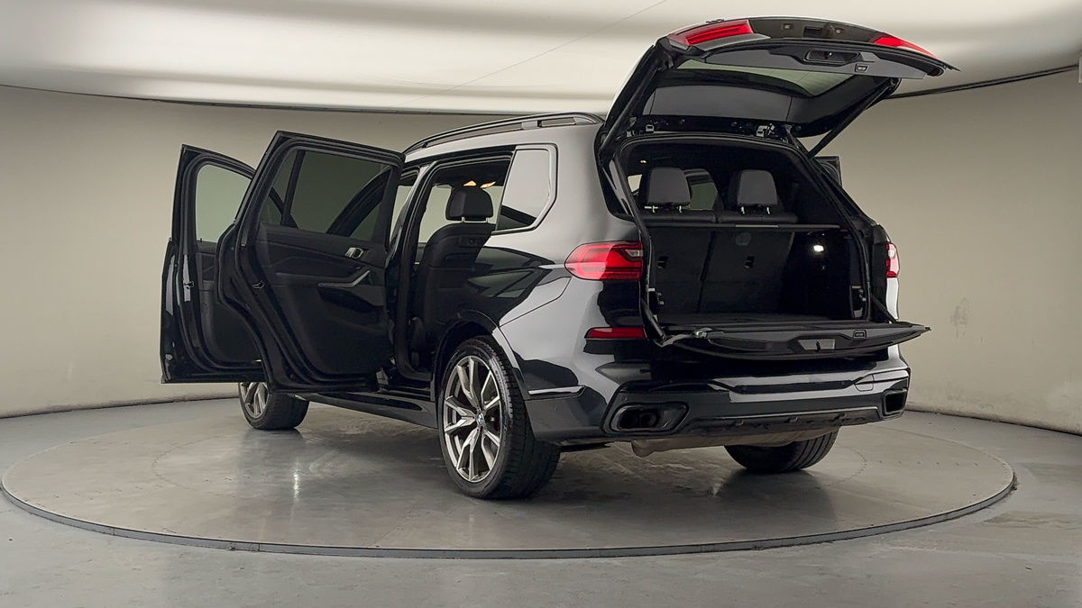 BMW X7 Image 23