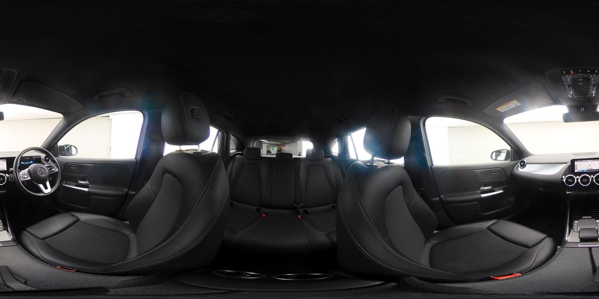 More views of Mercedes-Benz GLA