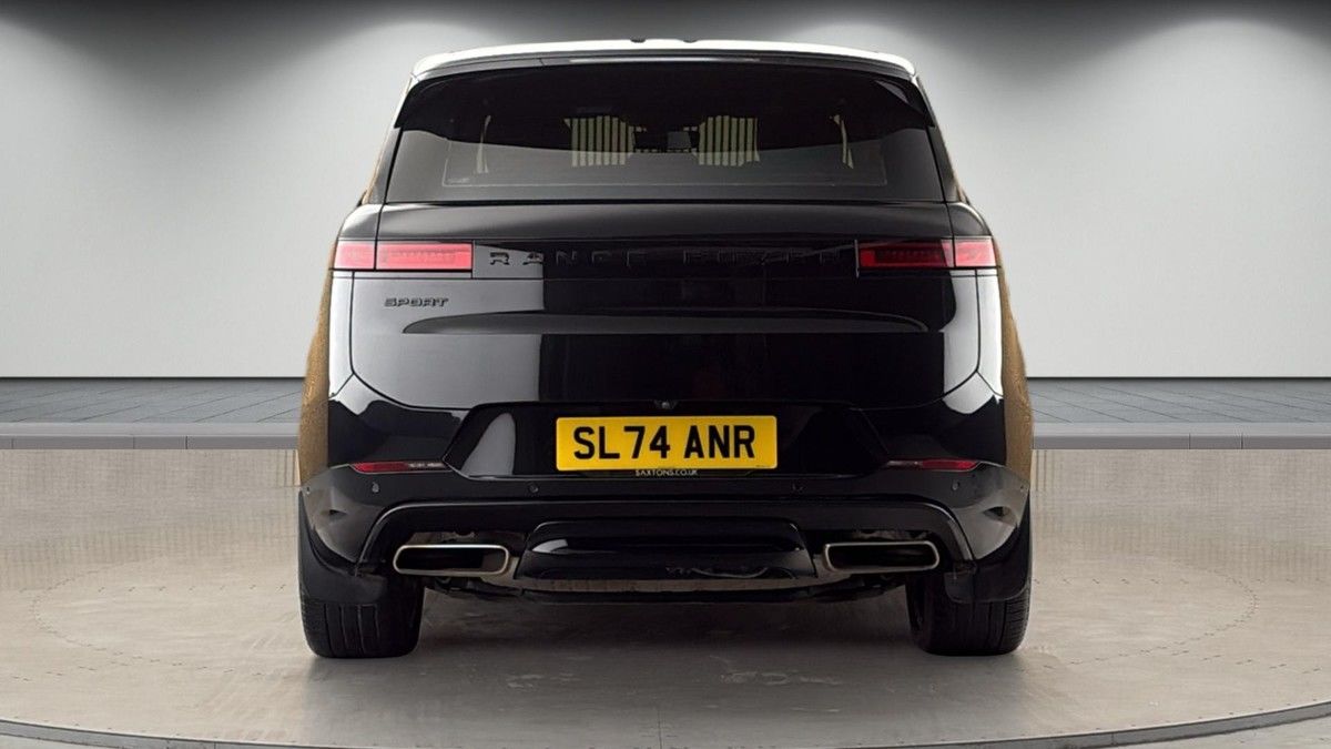 Land Rover Range Rover Sport Image 4