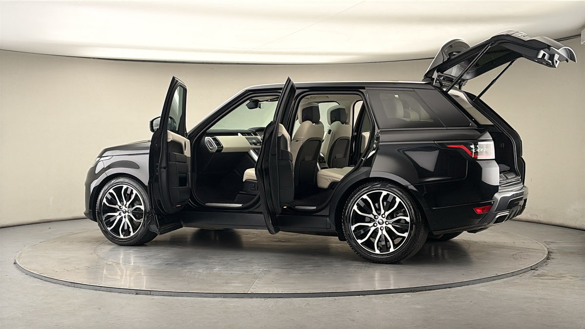 More views of Land Rover Range Rover Sport