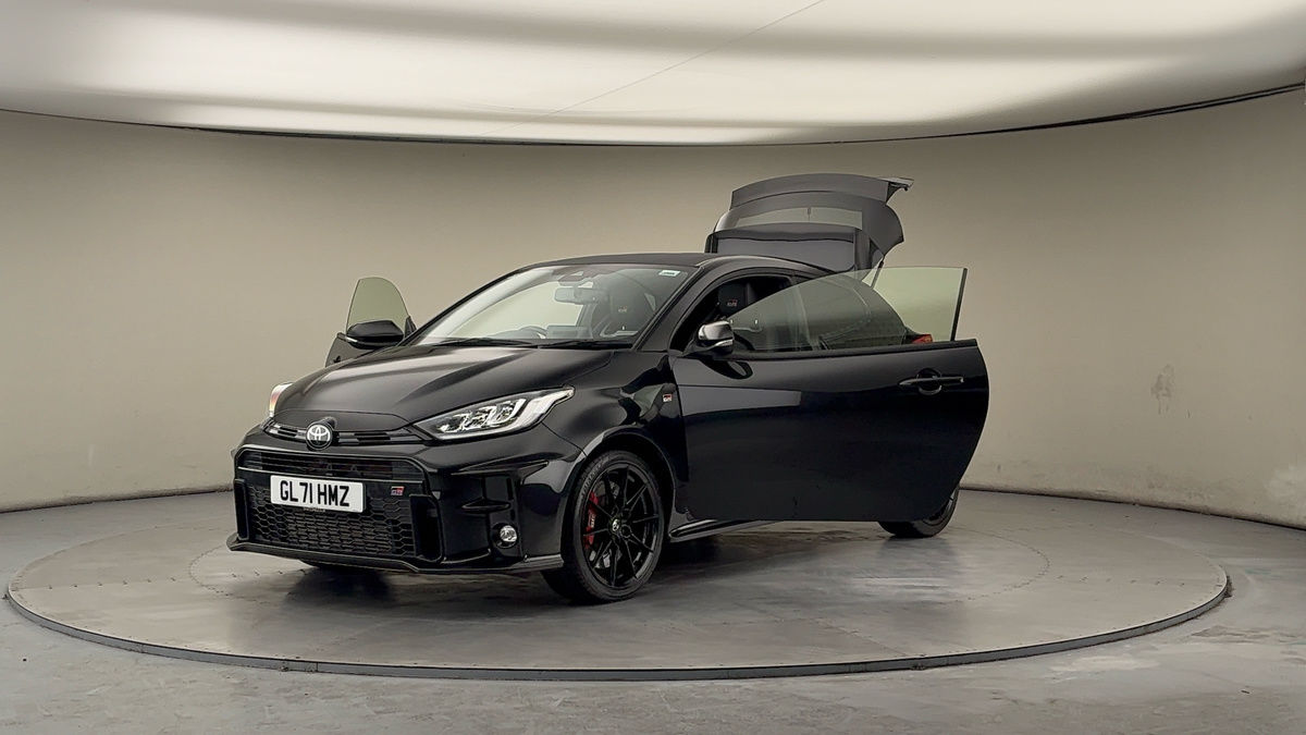 More views of Toyota Yaris