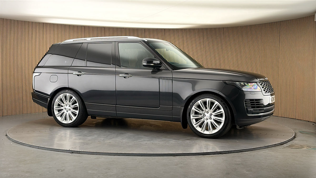 More views of Land Rover Range Rover