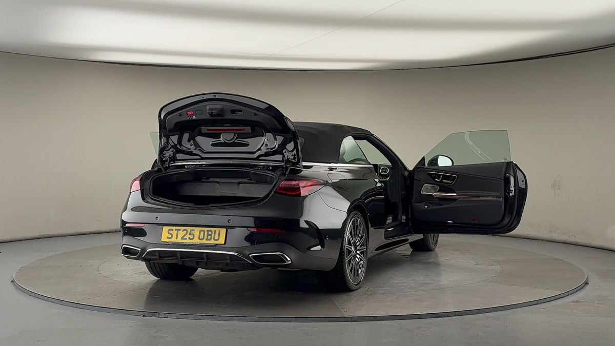 More views of Mercedes-Benz CLE