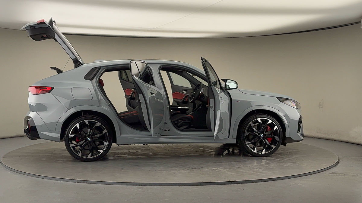 More views of BMW X2