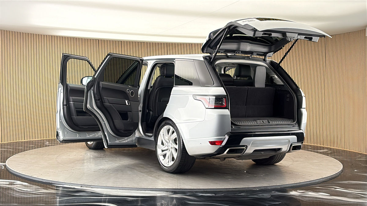 Land Rover Range Rover Sport Image 23