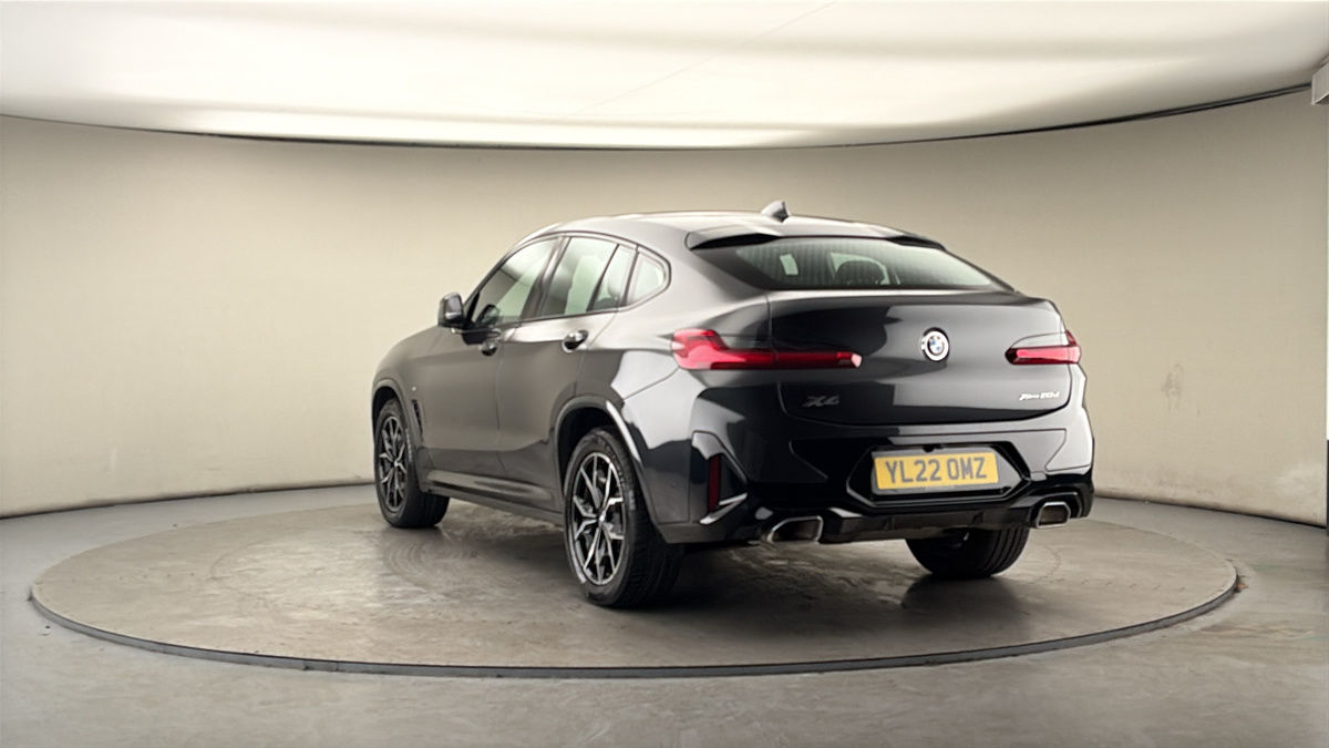 More views of BMW X4