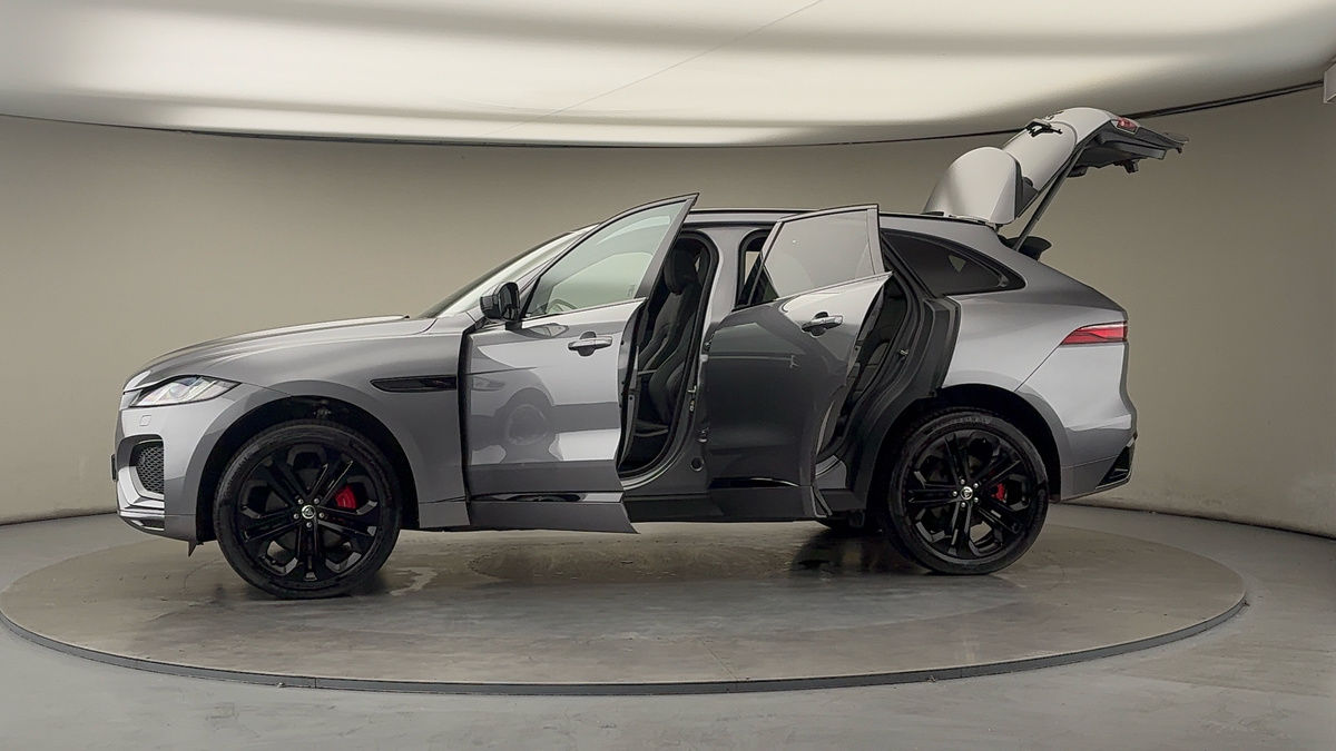 More views of Jaguar F-PACE