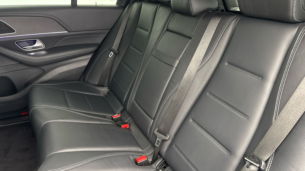 Mercedes-Benz GLE Image 8