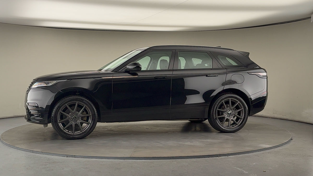 More views of Land Rover Range Rover Velar