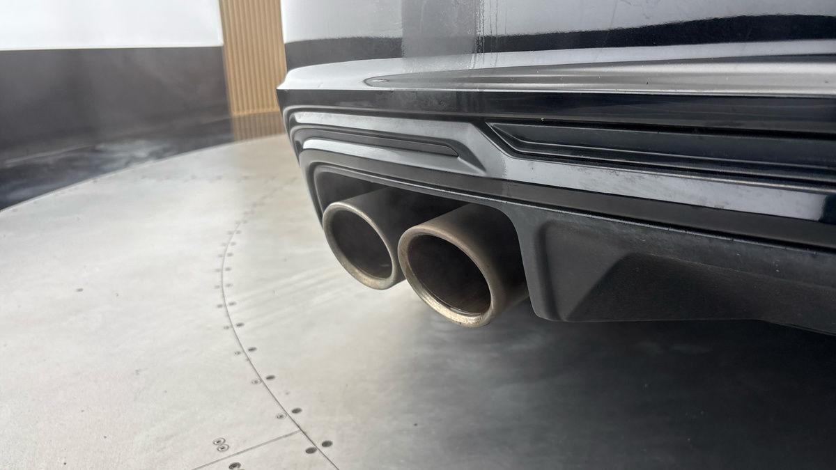 Audi TTS Image 35
