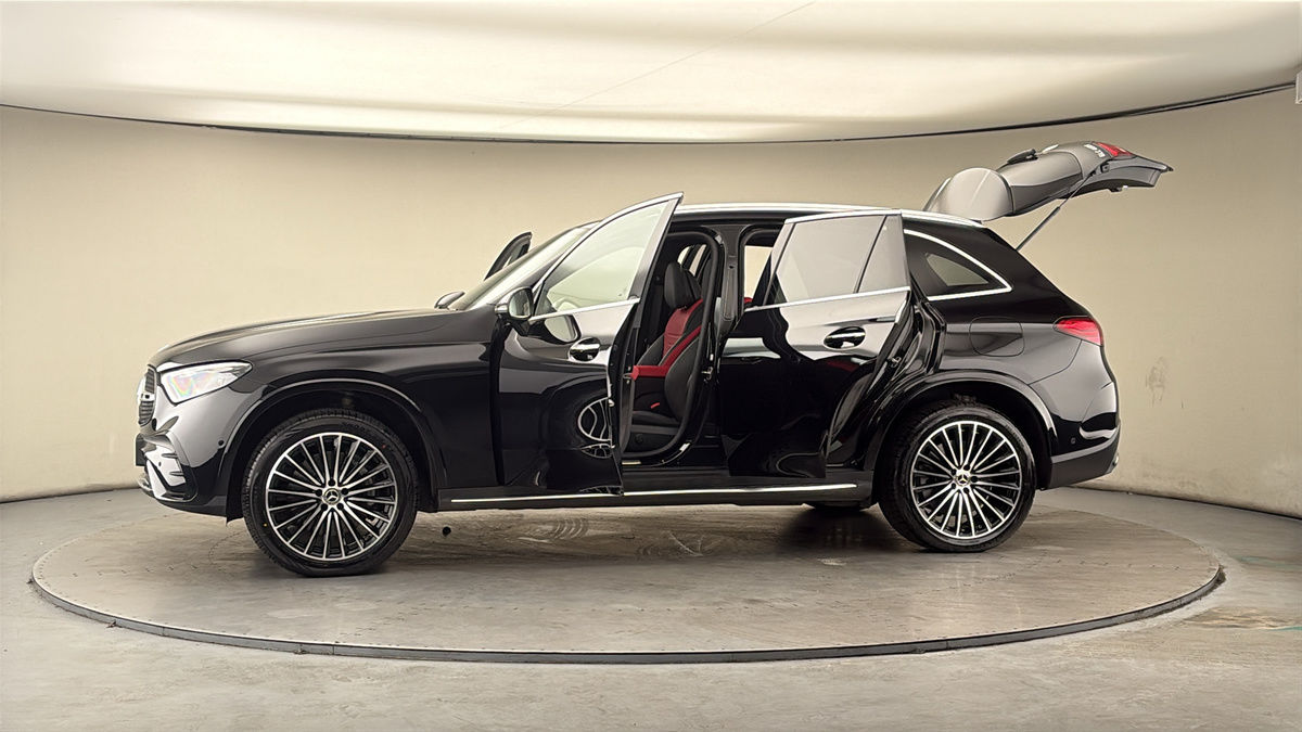 More views of Mercedes-Benz GLC