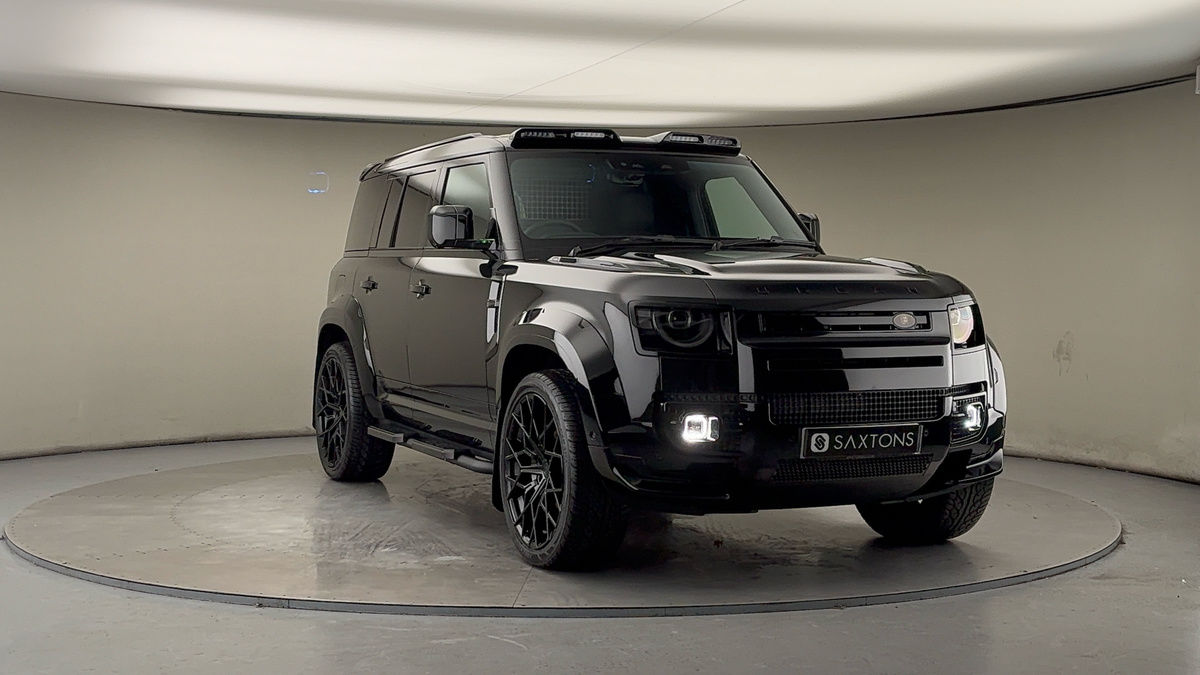 More views of Land Rover Defender 110