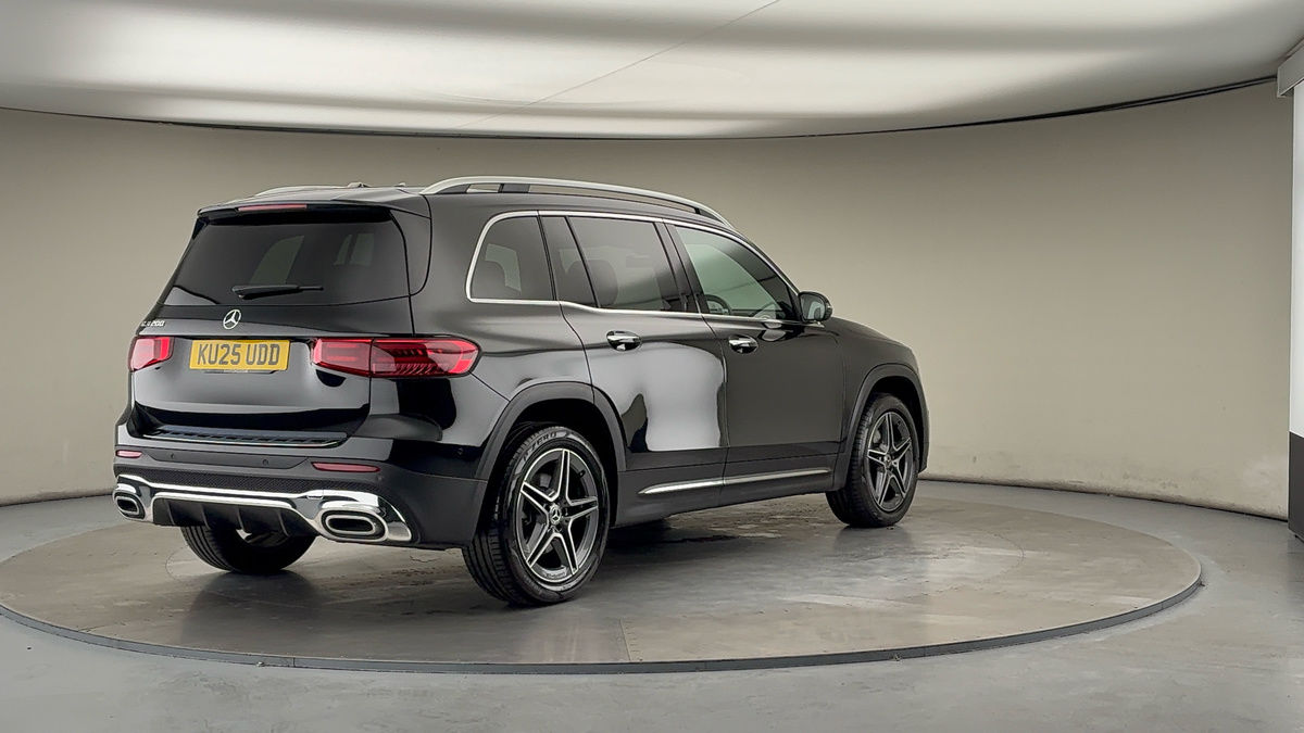 More views of Mercedes-Benz GLB