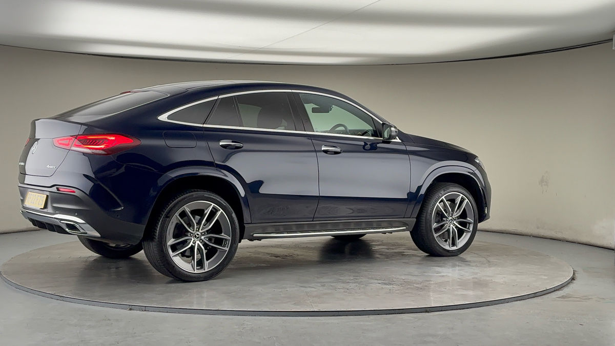 More views of Mercedes-Benz GLE