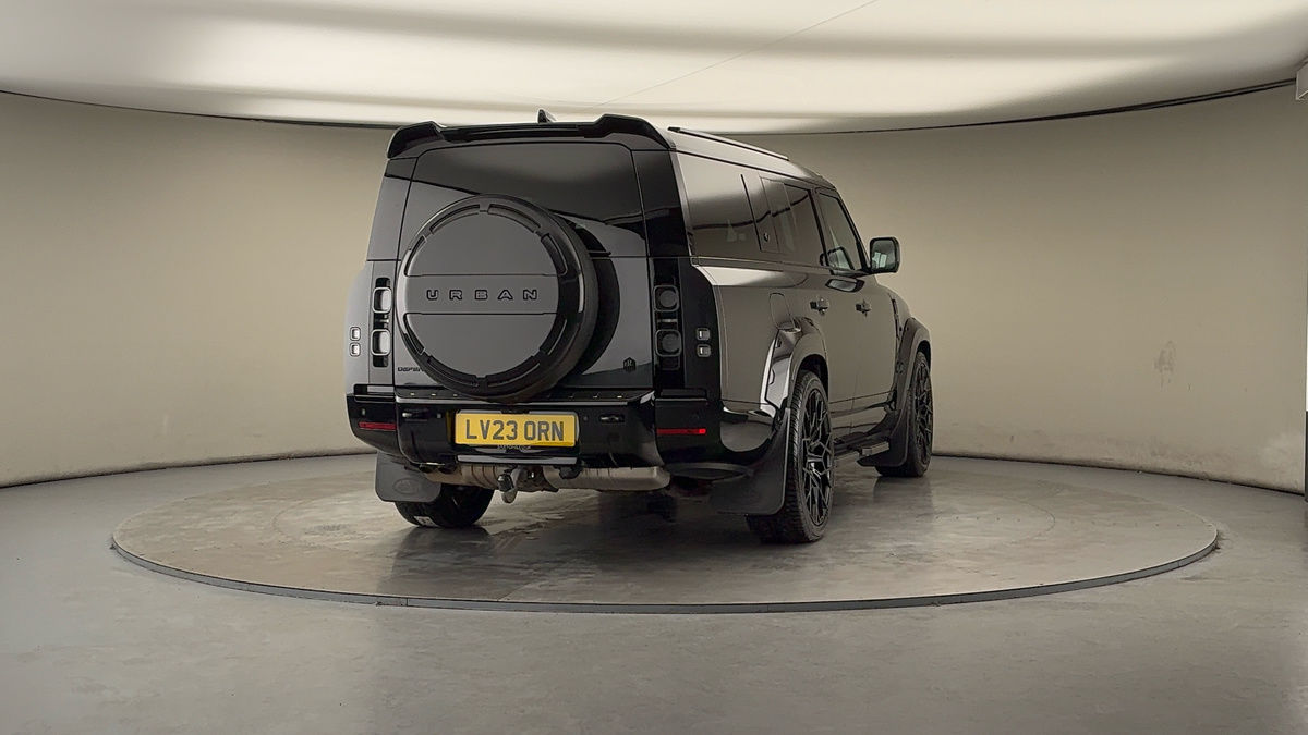 More views of Land Rover Defender 130