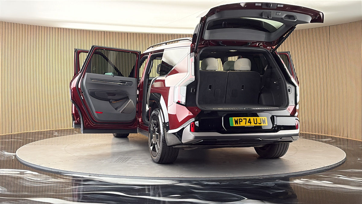 More views of Kia EV9