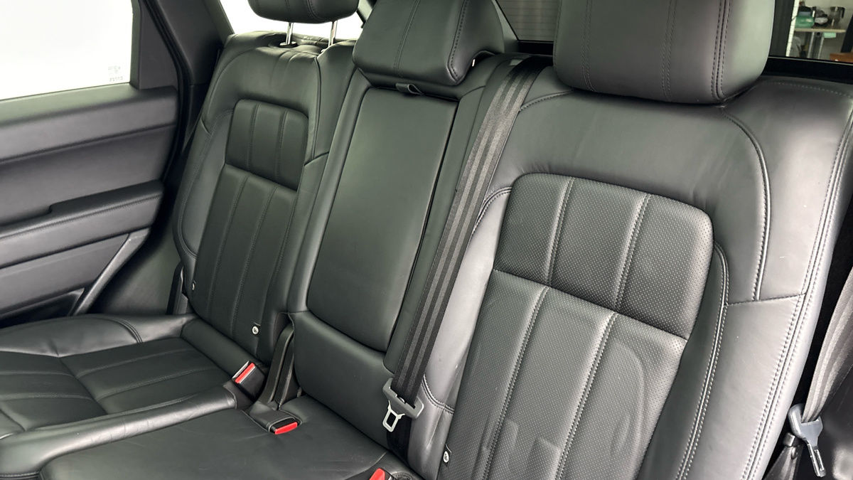 Land Rover Range Rover Sport Image 8