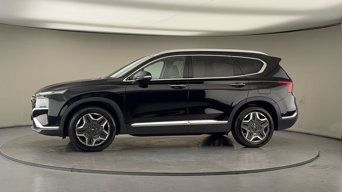 More views of Hyundai Santa Fe