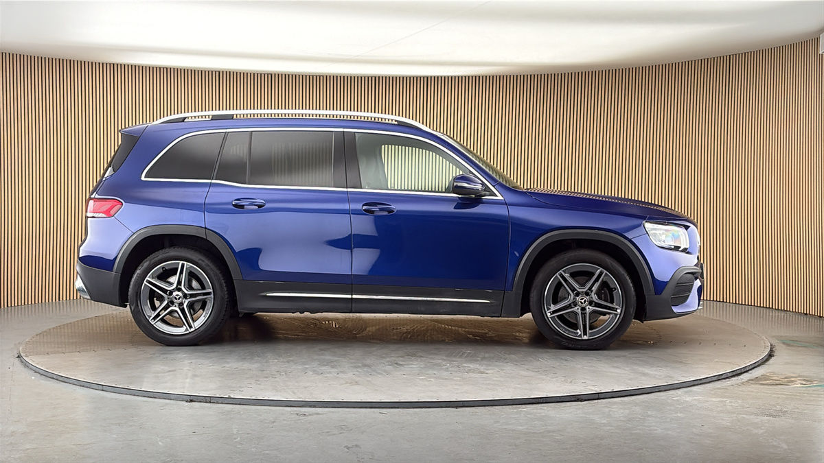 More views of Mercedes-Benz GLB