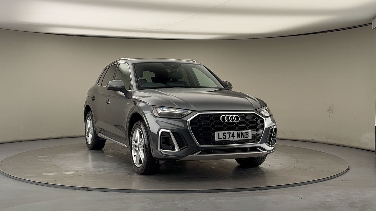 More views of Audi Q5