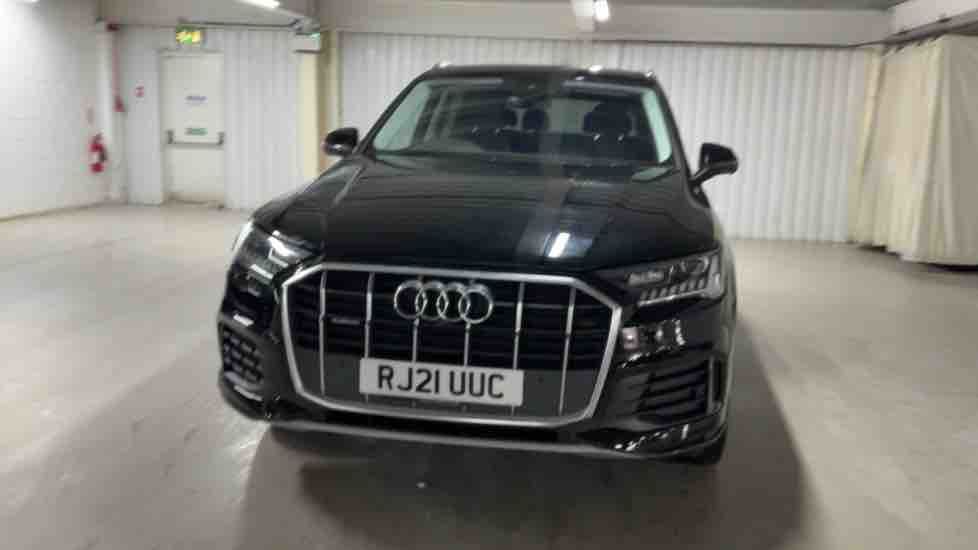 More views of Audi Q7