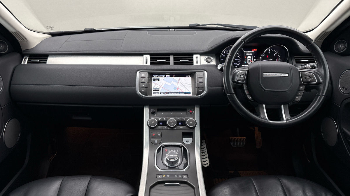 Land Rover Range Rover Evoque Image 12