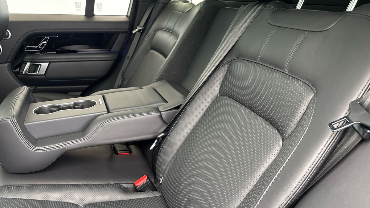 Land Rover Range Rover Image 9