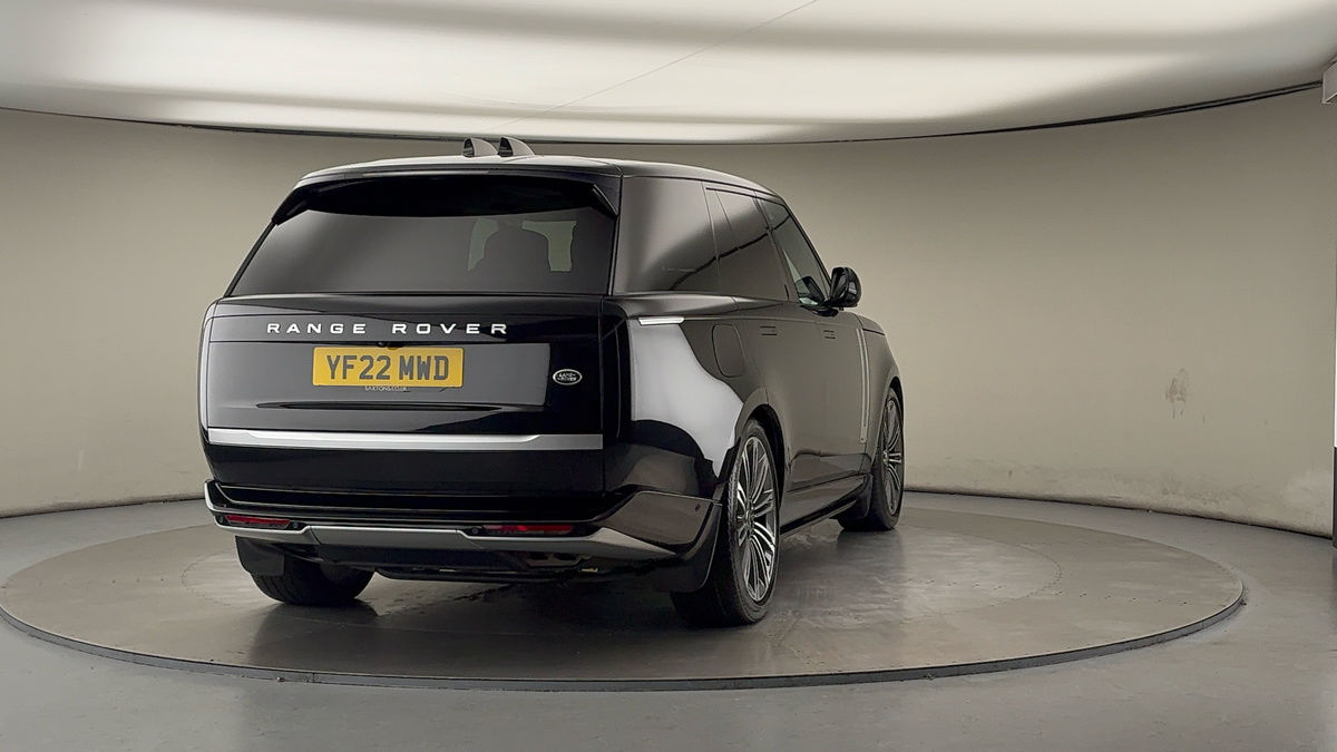 More views of Land Rover Range Rover