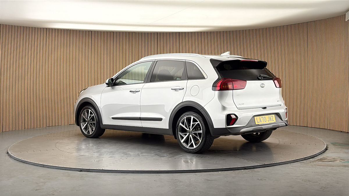 More views of Kia Niro