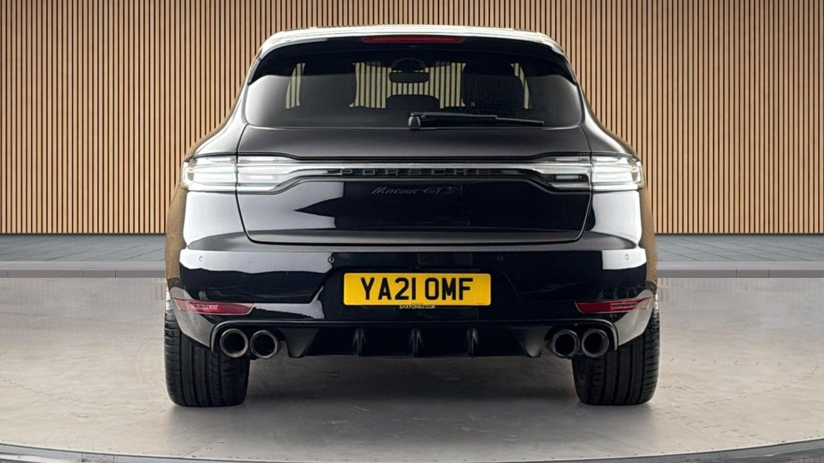 Porsche Macan Image 4