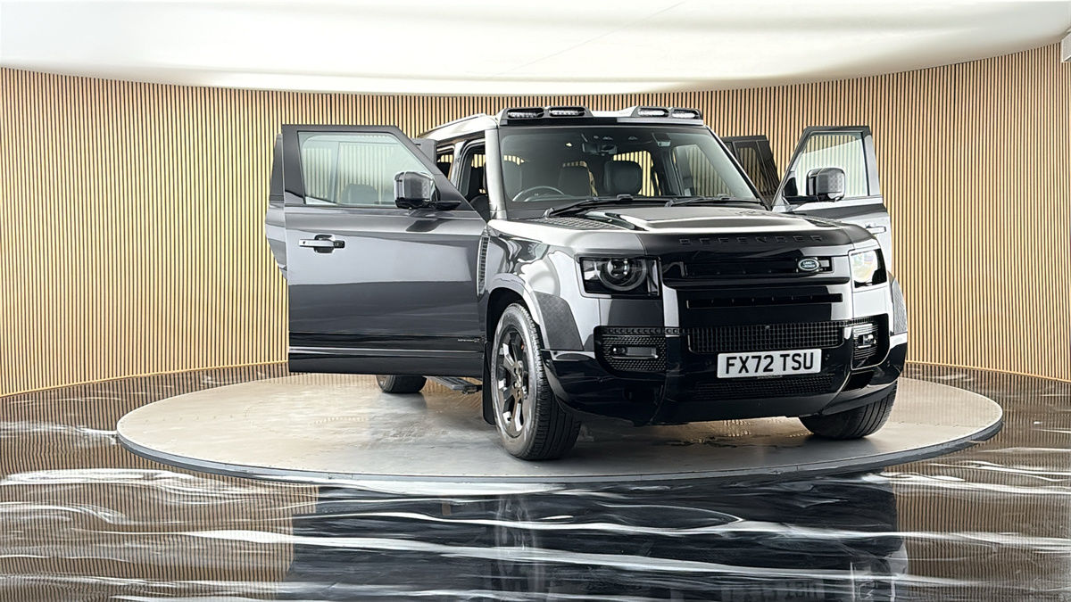 More views of Land Rover Defender 130