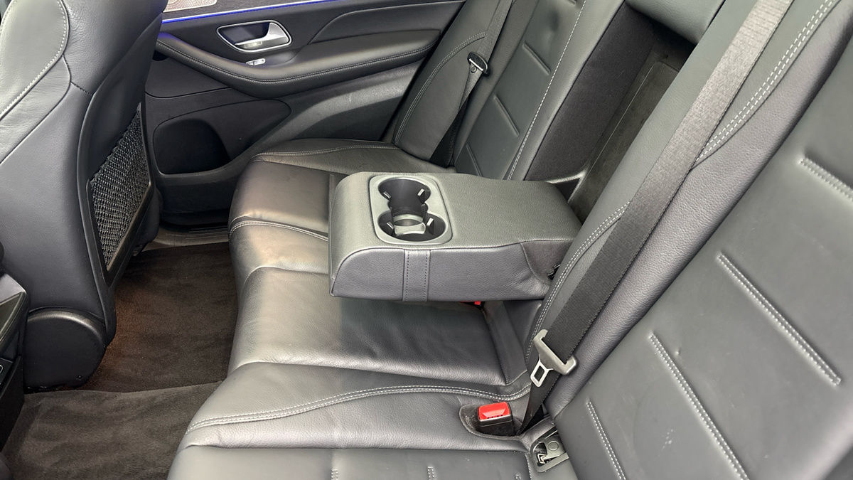 Mercedes-Benz GLE Image 9