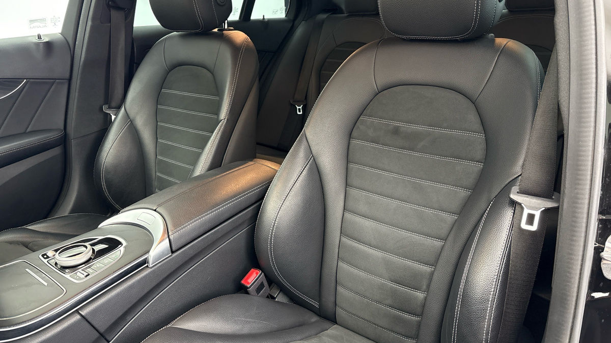 Mercedes-Benz C Class Image 7