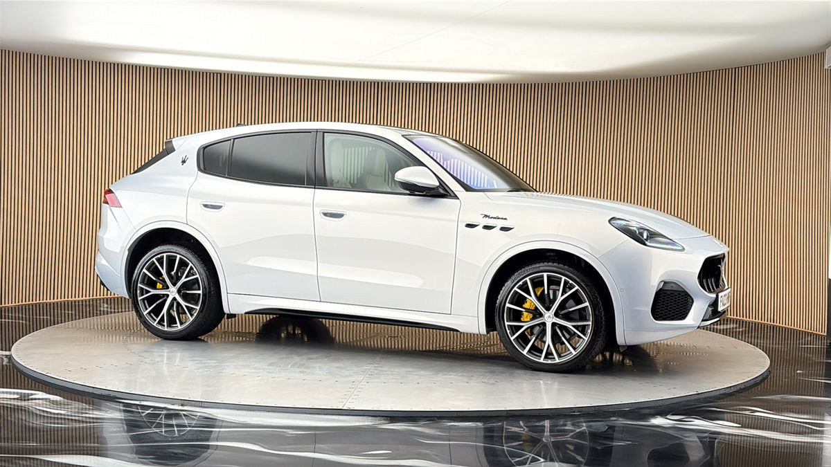 More views of Maserati Grecale