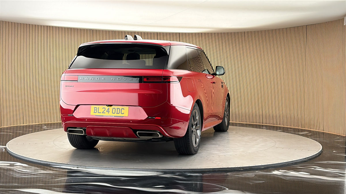 More views of Land Rover Range Rover Sport