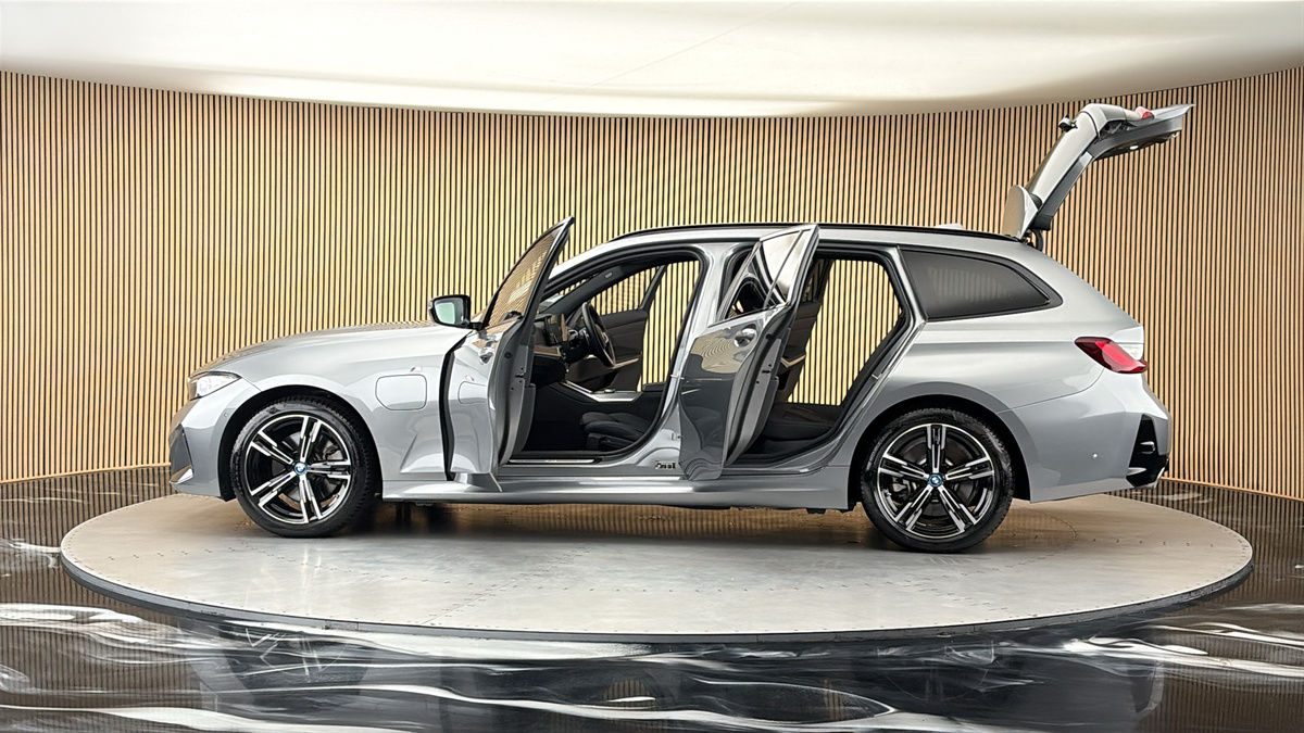 More views of BMW 3 Series