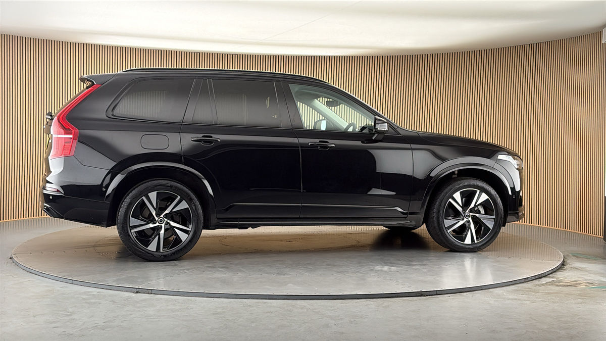More views of Volvo XC90