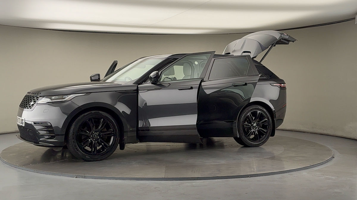 More views of Land Rover Range Rover Velar
