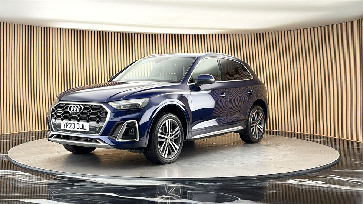 More views of Audi Q5