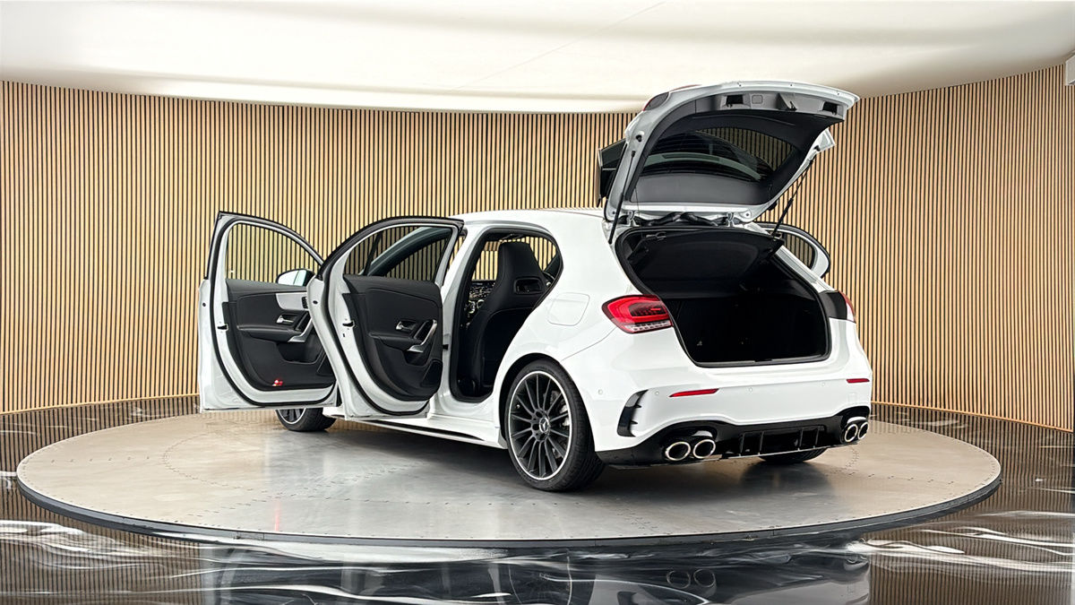 Mercedes-Benz A Class Image 23