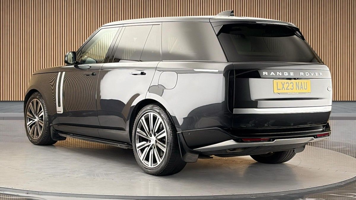 Land Rover Range Rover Image 2