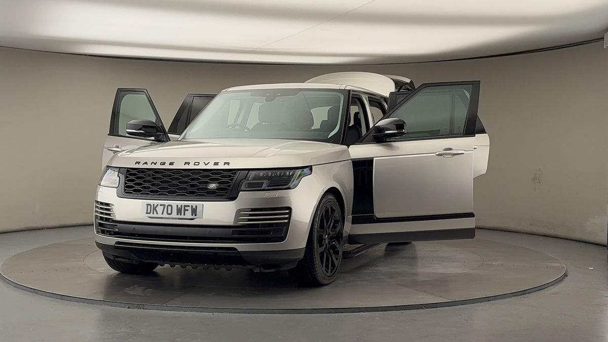 More views of Land Rover Range Rover