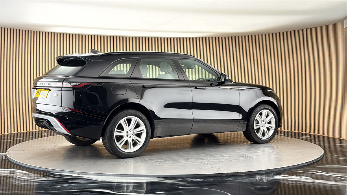 More views of Land Rover Range Rover Velar