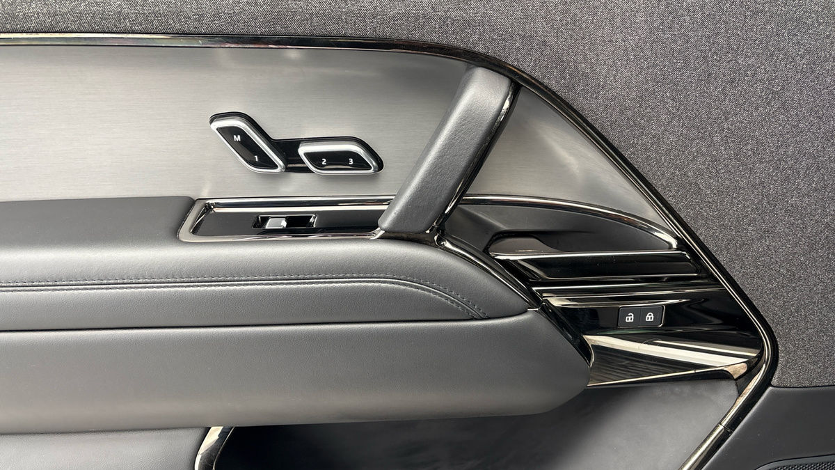 Land Rover Range Rover Sport Urban Image 19