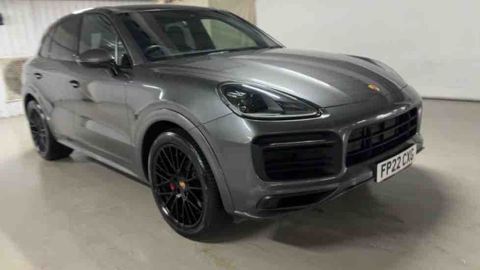 More views of Porsche Cayenne