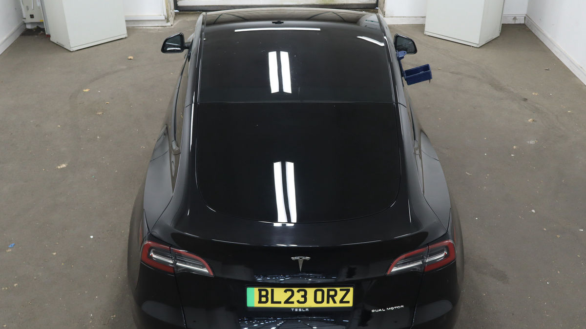 Tesla Model Y Image 8