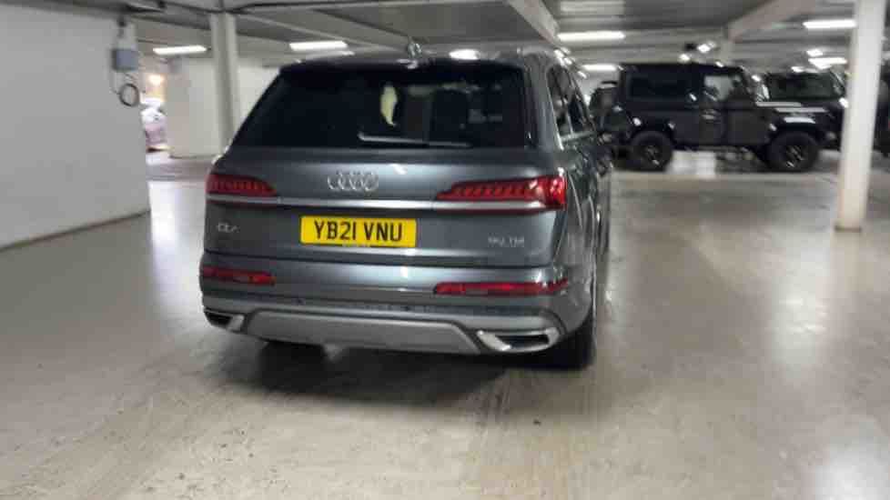 More views of Audi Q7